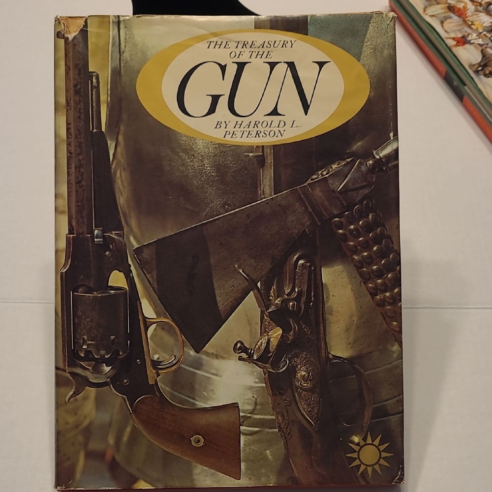 Vintage Treasury of the Gun Harold L Peterson Harcover Book 1962